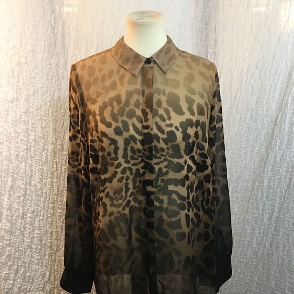 Lane Bryant NWT Animal Print Button Down Blouse Size 14/16 - Picture 1 of 10